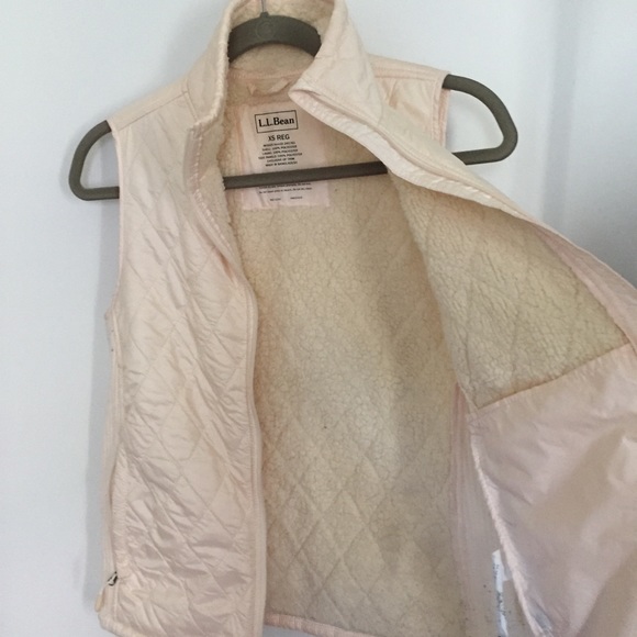 L.L. Bean XS Sherpa lined performance vest - Picture 8 of 8